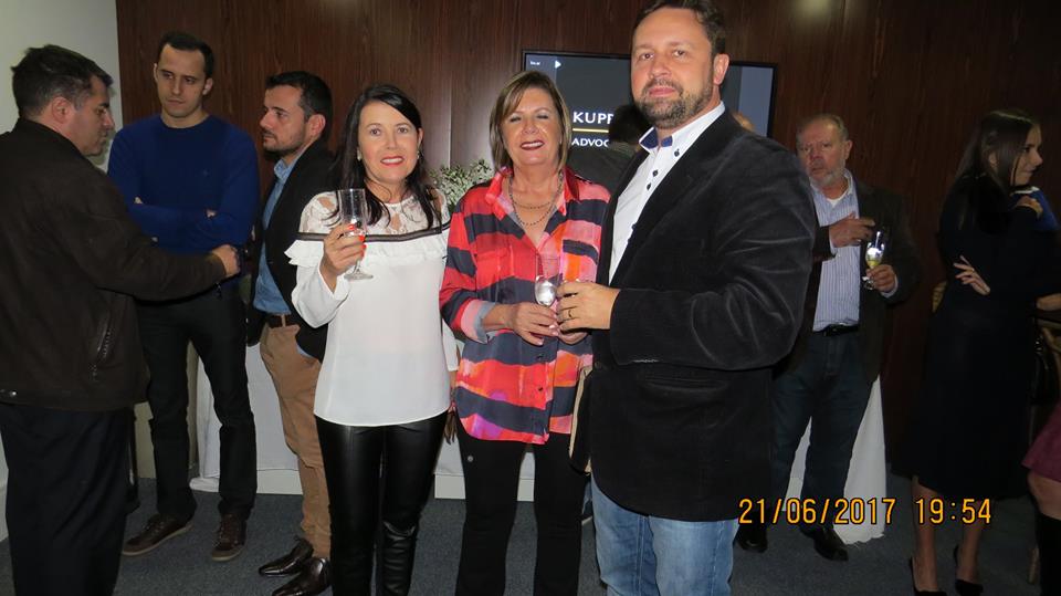 p1cg0kh1c9vdk3mk1ils1r7l106ec